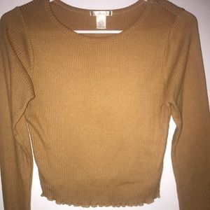 Long sleeve crop top